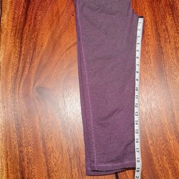Marika Sport - Cropped Leggings - Sz M (8-10) - Purple / Gray Stripes - EUC - Picture 6 of 11